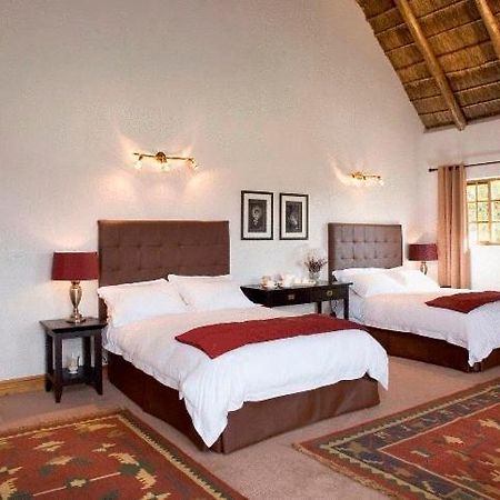 Safari Club Sa Hotel Kempton Park Exterior photo