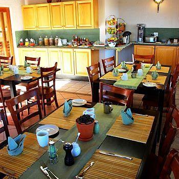 Safari Club Sa Hotel Kempton Park Exterior photo